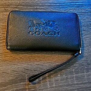 BEAUTIFUL Coach Horse and Carriage Black Wallet